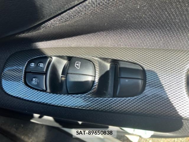 Nissan SERENA 2011-07 6614700-21