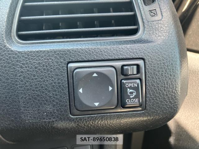Nissan SERENA 2011-07 6614700-24
