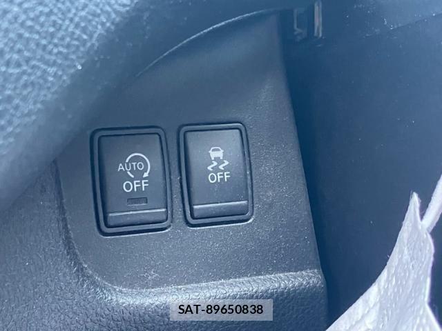 Nissan SERENA 2011-07 6614700-29