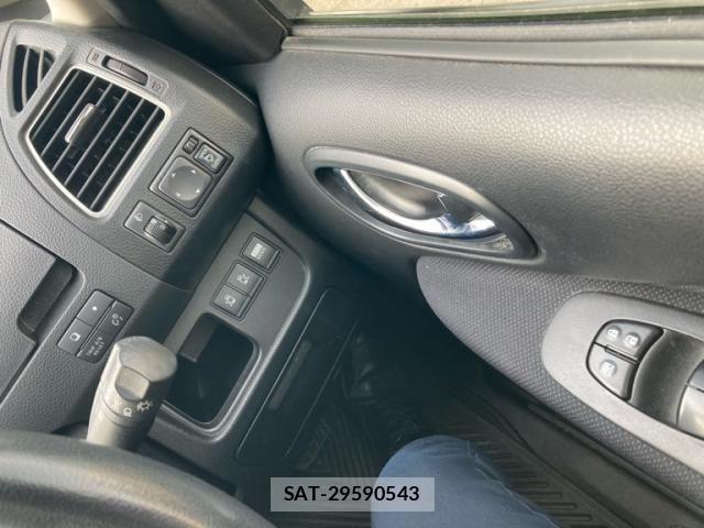 Nissan SERENA 2012-05 6642504-16