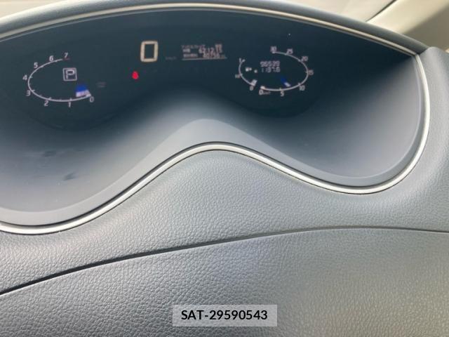 Nissan SERENA 2012-05 6642504-17