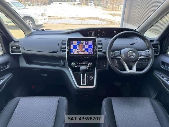 Nissan SERENA 2016-10 6673552-9