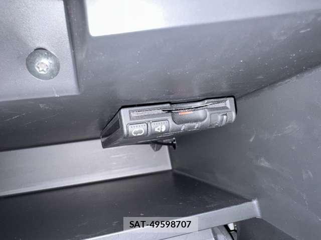 Nissan SERENA 2016-10 6673552-10