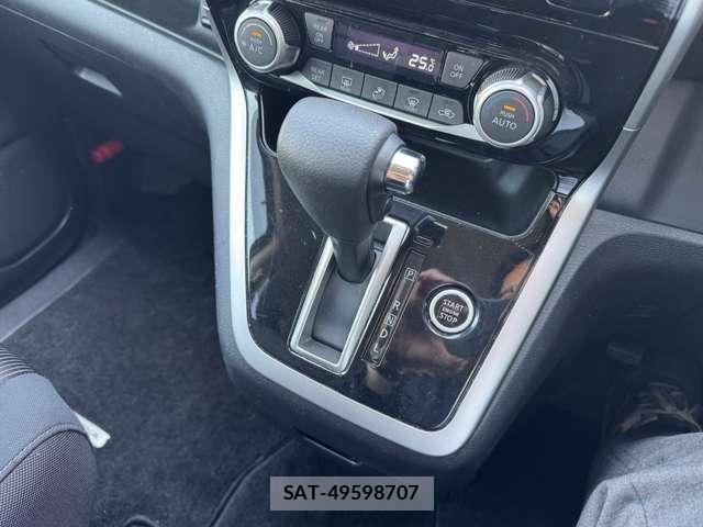 Nissan SERENA 2016-10 6673552-13
