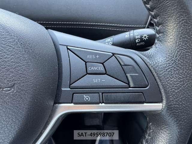 Nissan SERENA 2016-10 6673552-17