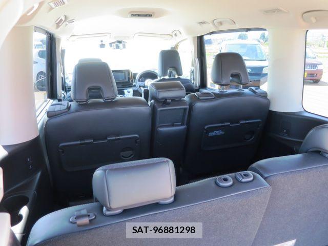 Nissan SERENA 2024-06 6691251-8