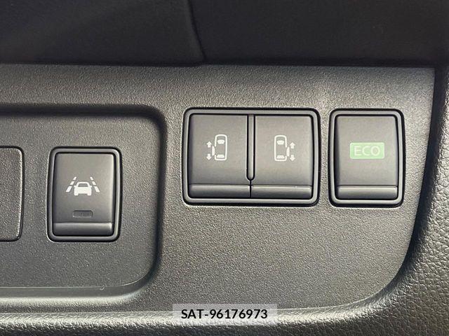Nissan SERENA 2014-08 6753241-5