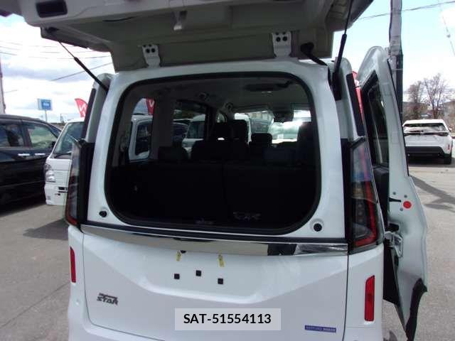 Nissan SERENA 2023-03 6753239-8