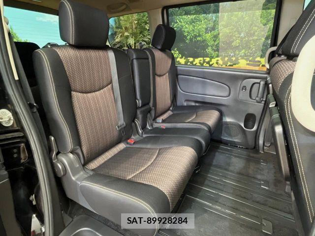 Nissan SERENA 2014-07 6817157-9