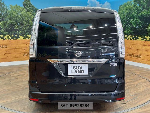 Nissan SERENA 2014-07 6817157-15