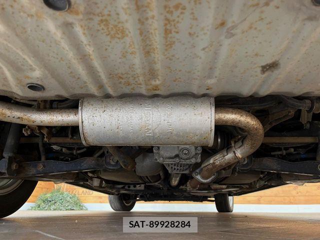 Nissan SERENA 2014-07 6817157-19