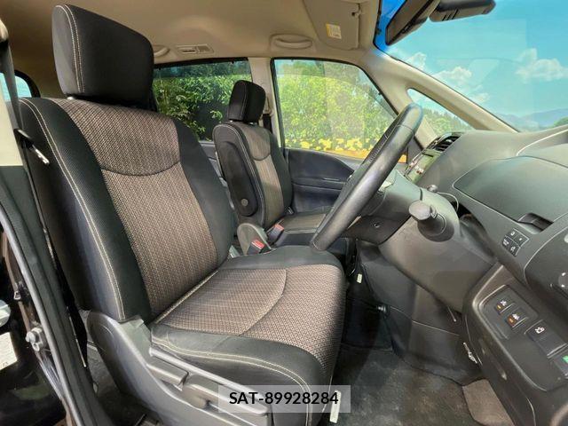 Nissan SERENA 2014-07 6817157-8