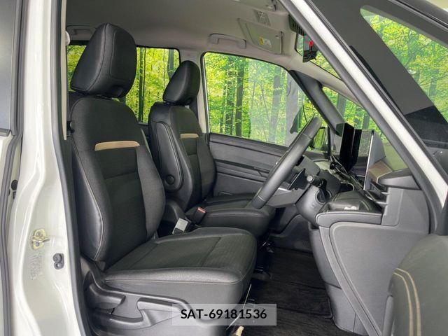 Nissan SERENA 2023-11 6817154-7