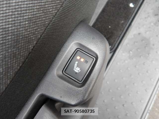 Nissan SERENA 2024-02 6912464-21