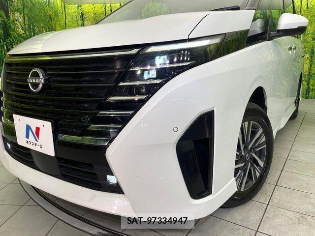 Nissan SERENA 2023-11 7021541-11
