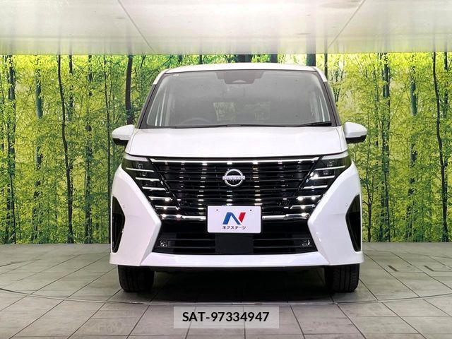 Nissan SERENA 2023-11 7021541-13