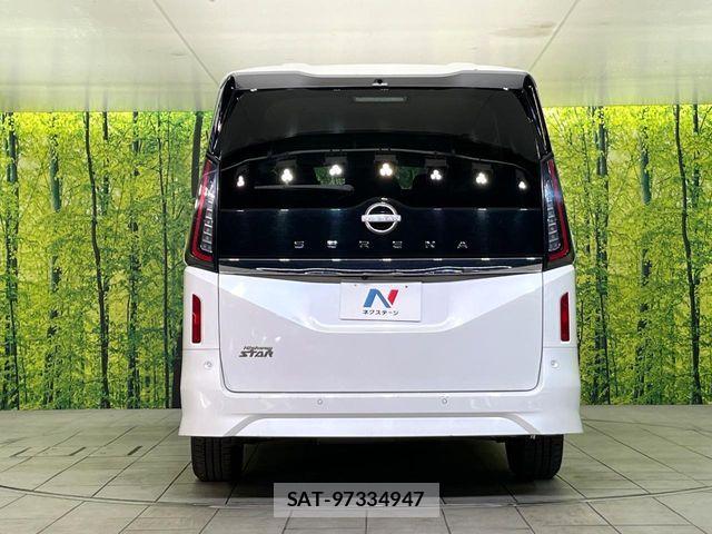 Nissan SERENA 2023-11 7021541-14