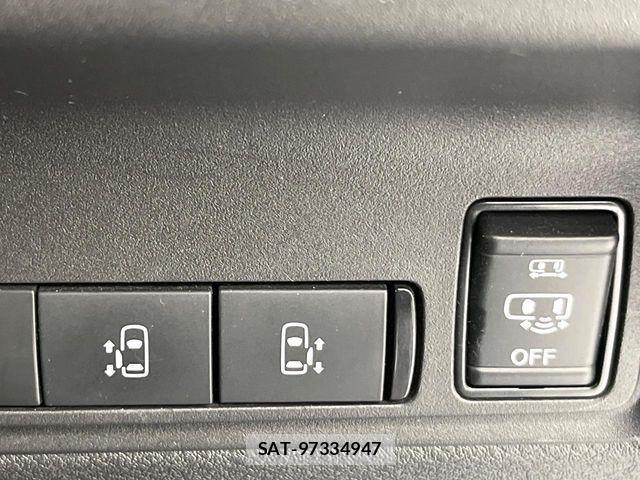 Nissan SERENA 2023-11 7021541-5