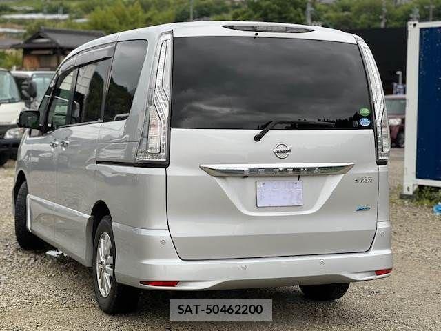 Nissan SERENA 2014-06 7060638-3