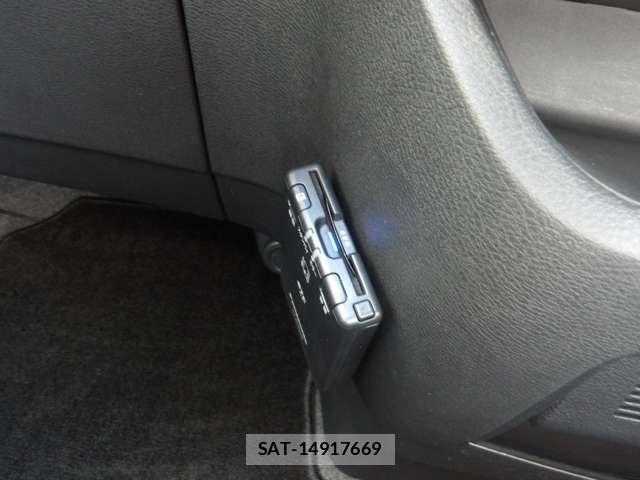Nissan SERENA 2023-04 7060637-14