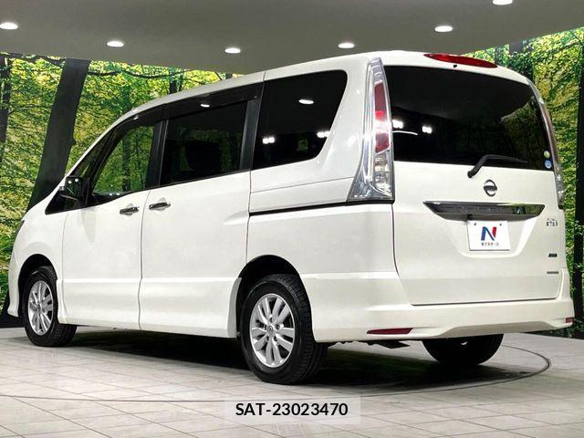 Nissan SERENA 2011-03 7224768-18