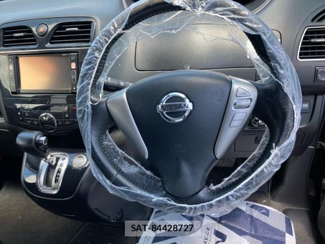 Nissan SERENA 2011-07 7224778-12