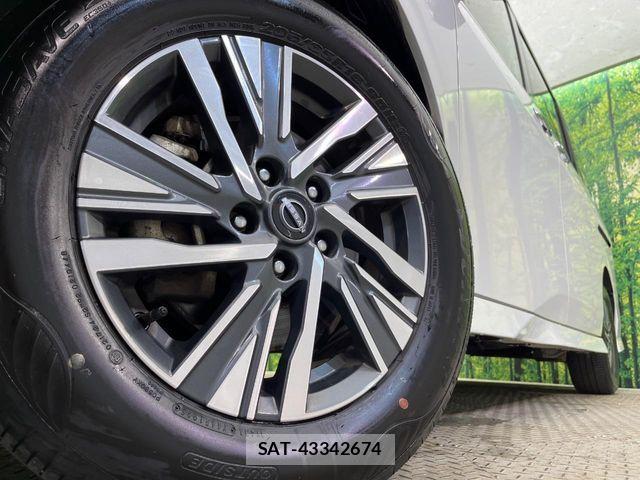 Nissan SERENA 2023-05 7218041-13