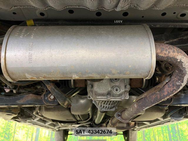 Nissan SERENA 2023-05 7218041-19