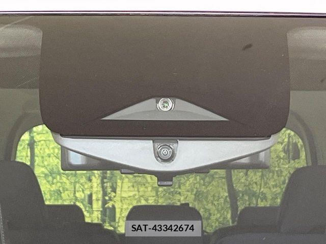 Nissan SERENA 2023-05 7218041-2