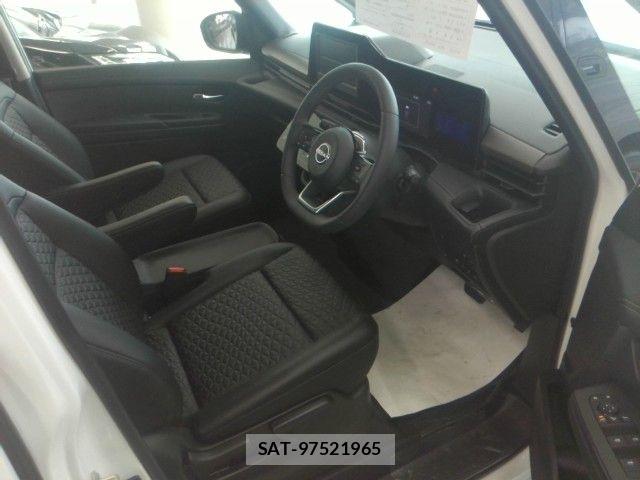 Nissan SERENA 2025-10 7224786-1