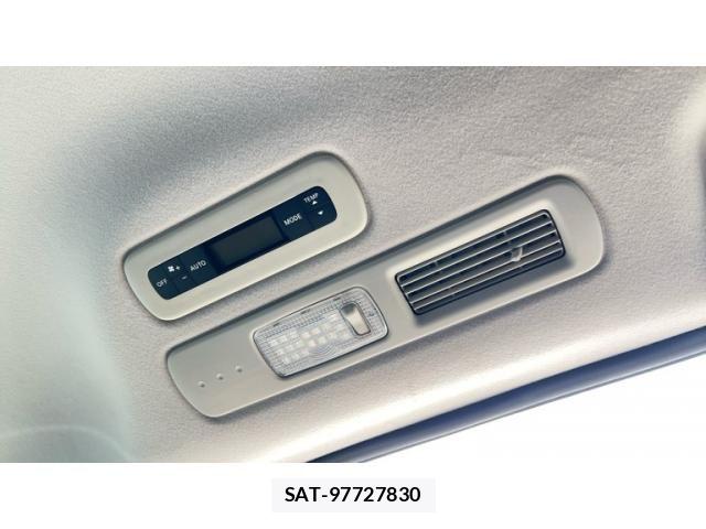Nissan SERENA 2011-07 7224771-20