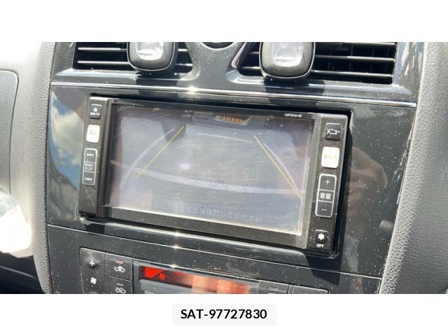Nissan SERENA 2011-07 7224771-23