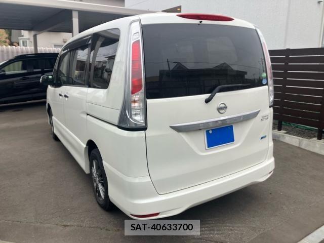 Nissan SERENA 2013-09 7224777-9