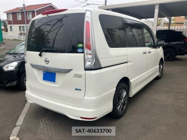 Nissan SERENA 2013-09 7224777-11