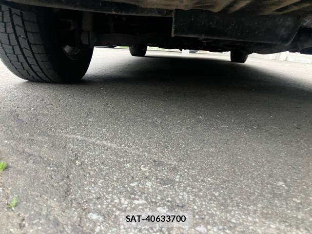 Nissan SERENA 2013-09 7224777-13