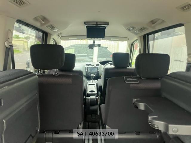 Nissan SERENA 2013-09 7224777-15