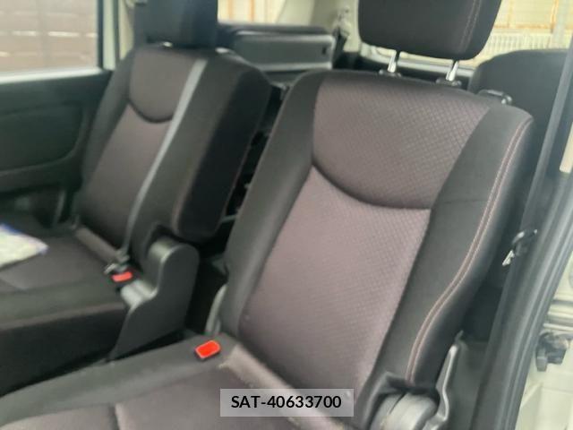 Nissan SERENA 2013-09 7224777-16
