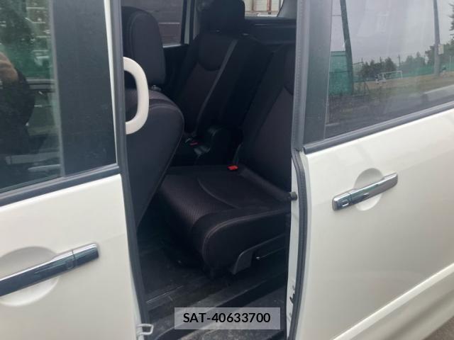 Nissan SERENA 2013-09 7224777-18