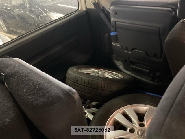 Nissan SERENA 2016-03 7224790-12