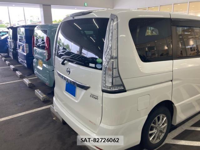 Nissan SERENA 2016-03 7224790-13