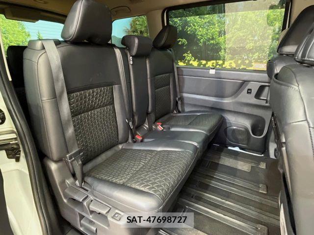 Nissan SERENA 2023-08 7252244-11