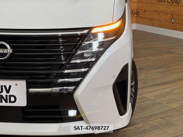 Nissan SERENA 2023-08 7252244-14