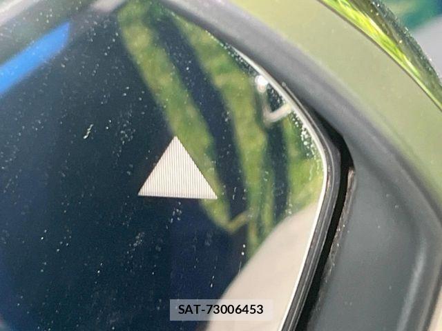 Nissan SERENA 2024-10 7272902-4