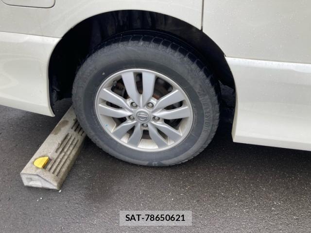Nissan SERENA 2016-03 7329980-13