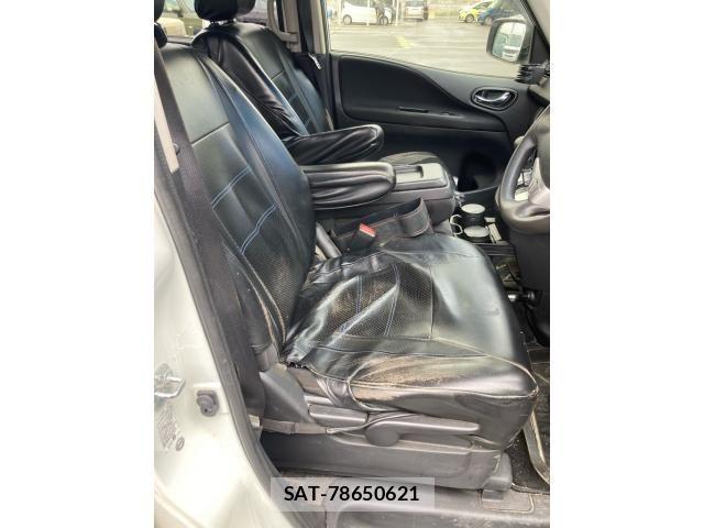 Nissan SERENA 2016-03 7329980-14