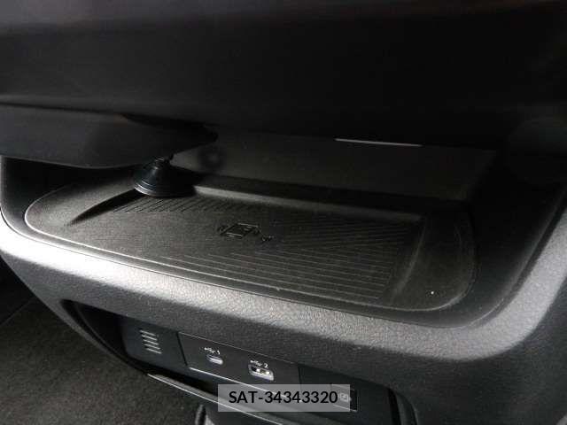 Nissan SERENA 2023-08 7329978-17
