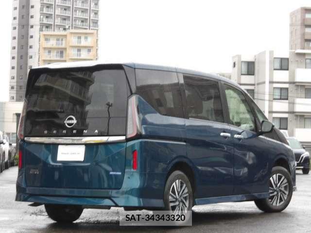 Nissan SERENA 2023-08 7329978-1
