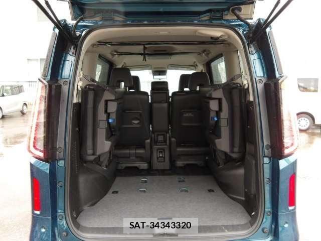 Nissan SERENA 2023-08 7329978-25