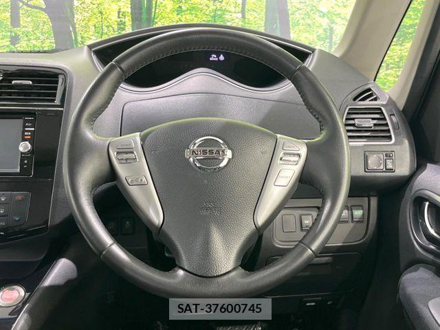 Nissan SERENA 2015-12 7359766-11