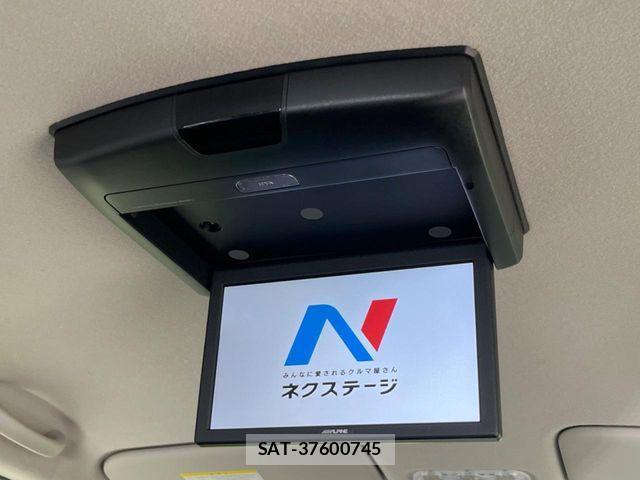 Nissan SERENA 2015-12 7359766-4
